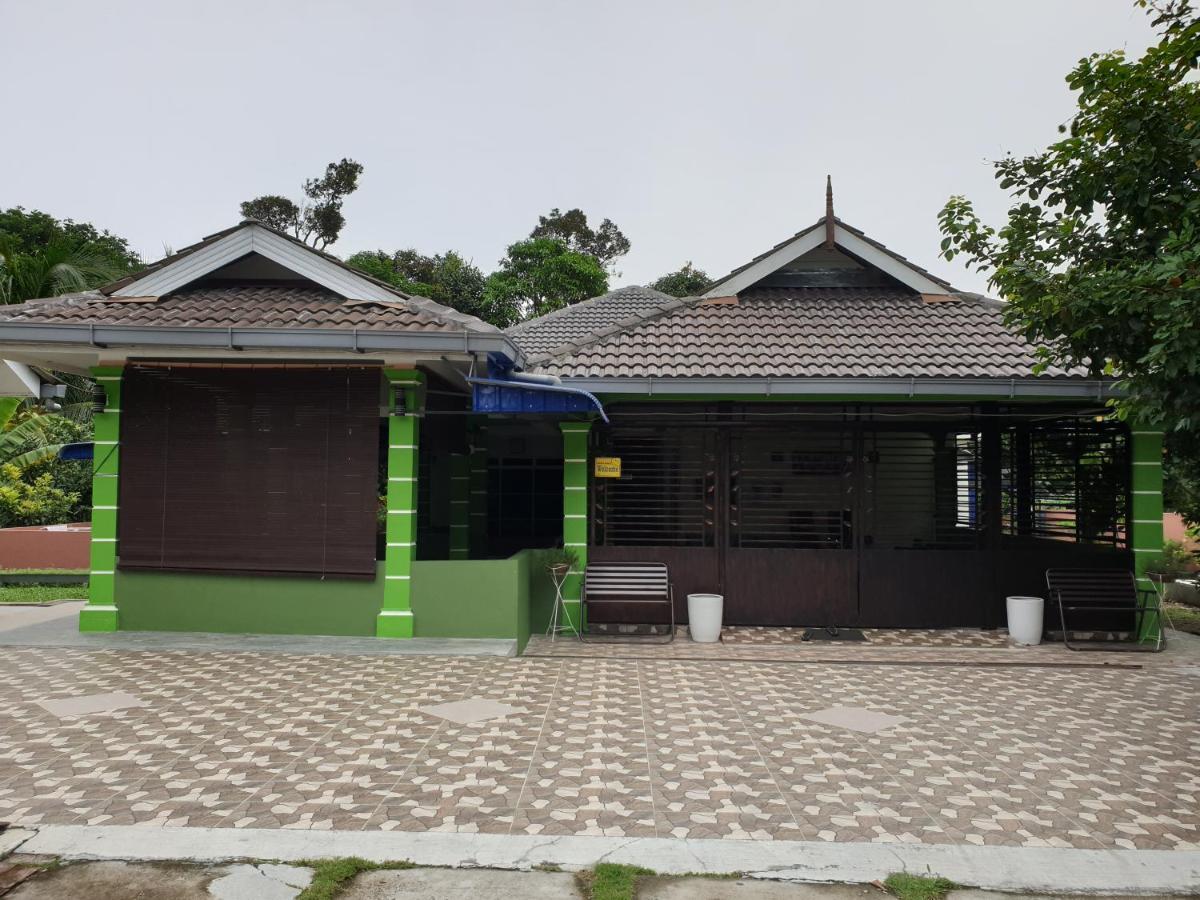 Inapdesa Teratak Bonda, Sepri Rembau Villa Exterior photo